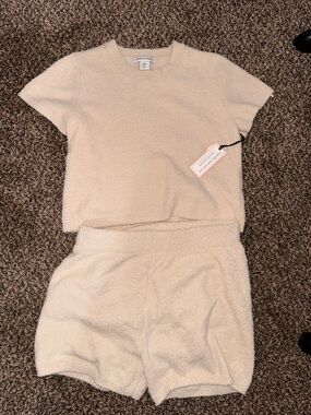 cupcakes & cashmere Cream Plush Lounge Set